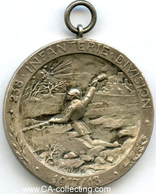 238. INFANTERIE-DIVISION. Tragbare Ehrenmedaille 1917/18...