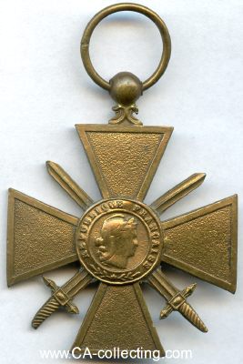 KRIEGSKREUZ 1914-1917. Bronze 37mm.