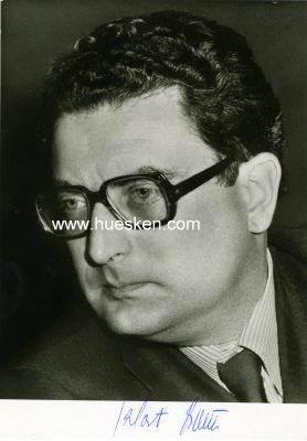 BAUM, Gerhard-Rudolf. FDP-Politiker, Bundesinnenminister....