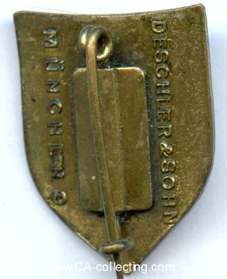 Foto 2 : JUNGDEUTSCHLAND. Mitgliedsabzeichen 3. Form um 1930....