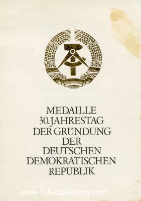 Foto 3 : MEDAILLE 30. JAHRESTAG DER DDR 1979. Goldbronze lackiert...
