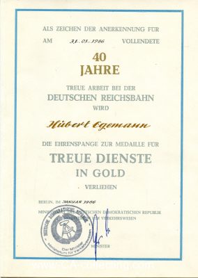 Photo 2 : EHRENSPANGE zur Medaille für treue Dienste bei der...