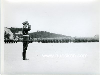 Photo 3 : 9 PHOTOS 12x9cm: Aufnahmen einer Truppenparade