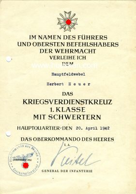 VERLEIHUNGSURKUNDE zum Kriegsverdienstkreuz 1. Klasse mit...