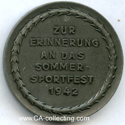 Foto 2 : BERLINER VERKEHRSBETRIEBE (BVG). Medaille 1942 der...