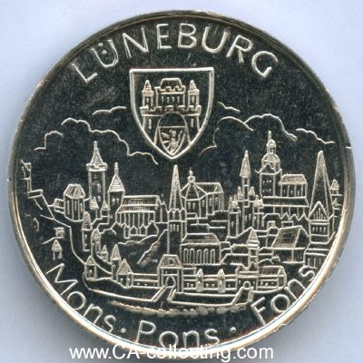 Photo 2 : LÜNEBURG. Medaille 'Lüneburg - Die alte Salz-...