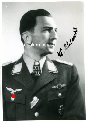 SCHENCK, Wolfgang. Oberstleutnant der Luftwaffe,...
