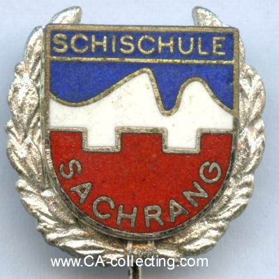 SACHRANG. Ehrennadel 'Skischule Sachrang' um 1960....