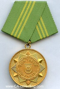 GOLDEN MEDAL FOR 15 YEARS FAITHFUL SERVICE.
