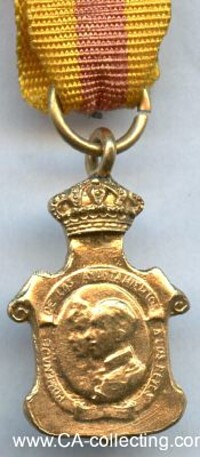 MEDAL FOR HOMAGE TO THE KING AND QUEEN 1925.