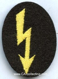 SLEEVE INSGINIA FOR CAVALRY SIGNAL TROOPS
