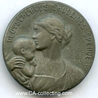 DONATION BADGE FOR BABYS ABOUT 1917.