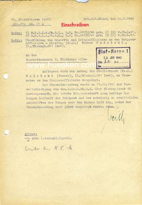 Photo 2 : VEITH, Karl. Generalleutnant der Luftwaffe, Kommandeur...