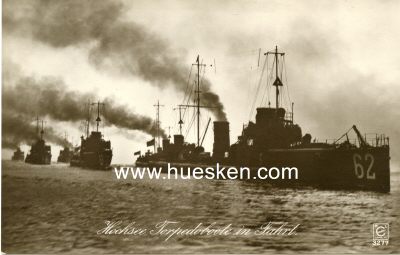 PHOTO-POSTKARTE 'Hochsee Torpedoboote in Fahrt'.