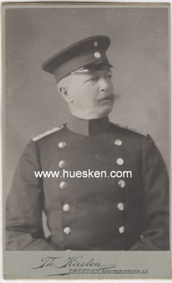 KABINETTPHOTO 10,5x6,5cm: Infanterie-Offizier mit...