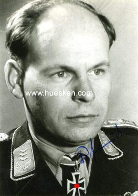 SCHMIDT, Rudolf. Major der Luftwaffe im Kampfgeschwader...