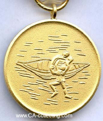 Photo 2 : HAMBURG. Sturmflut-Medaille 16. Februar 1962. Bronze...