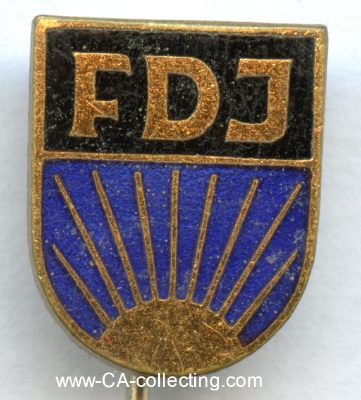 FDJ-MITGLIEDSABZEICHEN Ausführung 1946-1950 (unten...