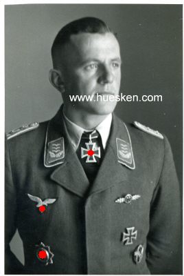 BENNEMANN, Dr. Helmut. Oberstleutnant der Luftwaffe,...