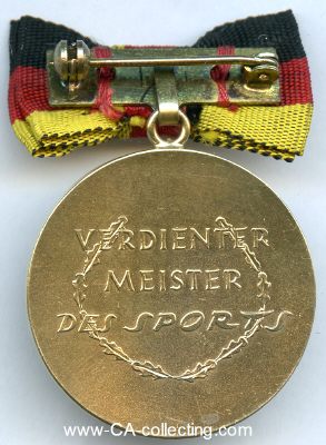 Foto 2 : MEDAILLE VERDIENTER MEISTER DES SPORTS. 900 Silber...