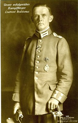 SANKE-PORTRÄT-POSTKARTE 'Leutnant Baldamus'.