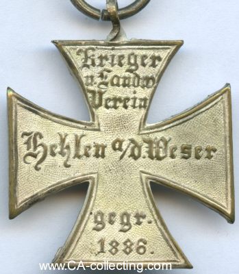 Photo 2 : HEHLEN a.d. WESER. Kreuz des Krieger- und Landwehr-Verein...