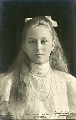 PHOTO-POSTKARTE Prinzessin Victoria Luise von Preussen
