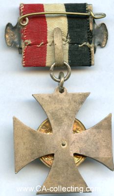 Foto 2 : UNTERSCHWARZACH. Kreuz des Württembergischen...
