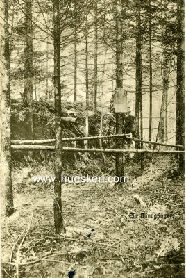 POSTKARTE 'Getarnter Unterstand im Wald'. 1915 als...