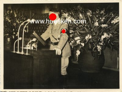 HARREN-PHOTO 8x11cm vom Reichsparteitag 1936: Adolf...