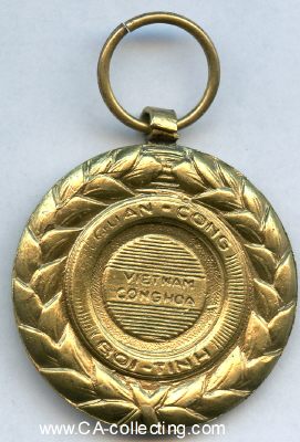 Photo 2 : MILITÄR-VERDIENST-MEDAILLE. Bronze vergoldet 35mm.