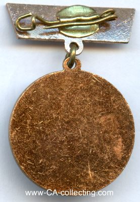 Photo 2 : SEESPORTVERBAND DER DDR. Medaille 'Deutsche Meisterschaft...