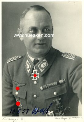 WOLF, Adolf. Generalmajor der Luftwaffe, Kommandeur 13....