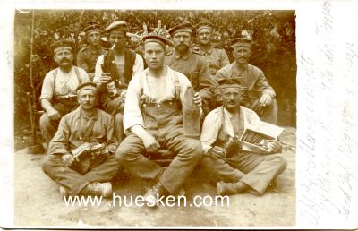 PHOTO 9x14cm: Soldaten-Gruppenbild, 1916 als Feldpost...