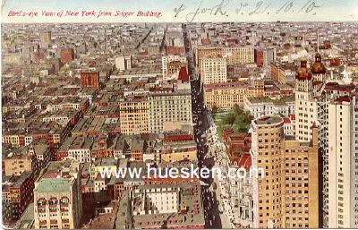 FARB-POSTKARTE 'Bird`s-eye View of New York from Singer...