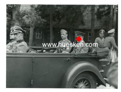 PHOTO 9x12cm vom 27. Juni 1942: Hitler mit Feldmarschall...