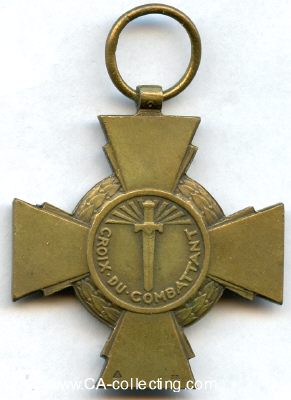 Foto 2 : MILITÄR-VERDIENSTKREUZ 'Croix du Combattant'. Bronze...