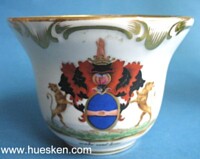 LARGE PORCELAIN CUP WITH COAT OF ARMS