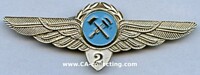 SOVIET CIVIL AIRLINES FLIGHT ENGINEER BADGE 2nd CLASS