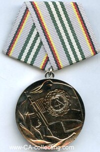 CENTENARY MEDAL 30 YEARS NATIONAL ARMY.