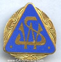 UNKNOWN BADGE W S